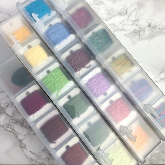 HUGE Lot of Embroidery Floss - Picture 10 of 10